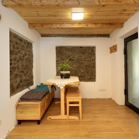 La-Marti, Idyllische Unterkunft Mit Kamin Bagdati ภายนอก รูปภาพ