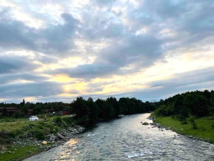 La-Marti, Idyllische Unterkunft Mit Kamin Bagdati ภายนอก รูปภาพ